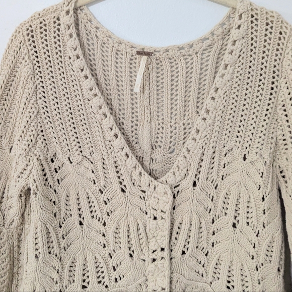 Free People Crochet Knit Snap Front Cardigan Three Quarter Sleeve Beige Medium M - Picture 2 of 9